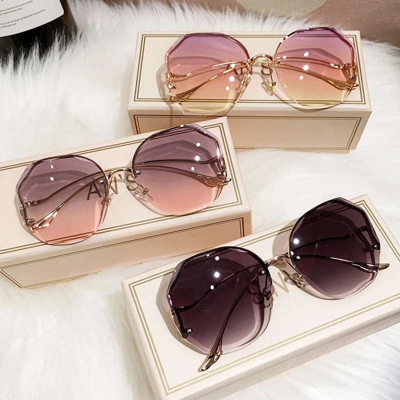 2021 Brand Gradient de ochelari de Soare, Toate-meci de Metal Curbat Temple Ochelari de Soare de sex Feminin fără ramă Împodobite ochelari de Soare INS Ochelari Decor