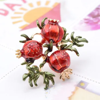 Drăguț Roșu De Rodie Brosa Fructe De Toamnă Pin Email Broșe Pentru Copii Cadouri